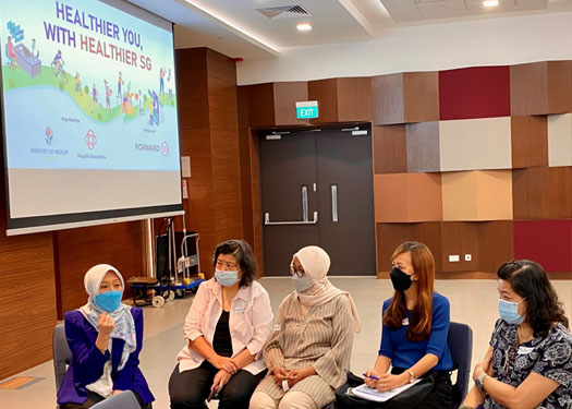 SPS Rahayu speaking to representatives from the Women’s health and wellness groups.